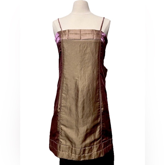 CHANEL Dresses & Skirts - CHANEL 1999 Runway Pink Linen
Dress - Karl Lagerfeld, FR 40